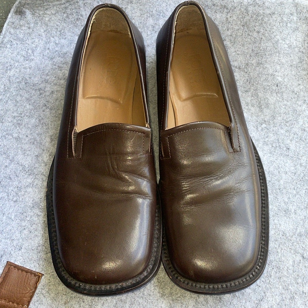 BCBG Brown square toe vintage  Loafers size 7D men’s maxazria